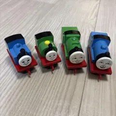 トーマス 鉄道玩具セット 4体