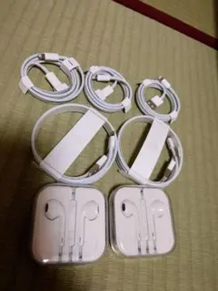 キ*ィ様 ★アイフォン　iPhone　有線イヤホン　USBケーブル★