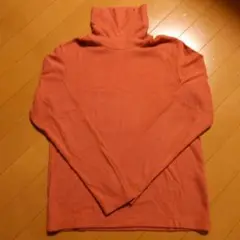 UNIQLO HEATTECH オレンジ 長袖 タートルネック Ｓサイズ