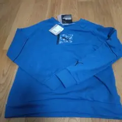 【新品】PUMA 青 トレーナー サイズ152