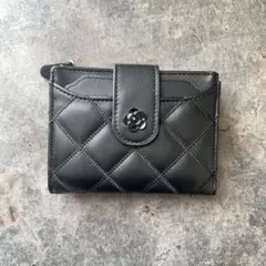キルティング ブラック 二つ折り財布