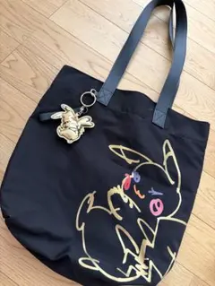 シュウウエムラ　ピカチュウ　ポケモン　shu uemura トートバッグのサムネイル