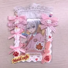 ホイップデコ　トレカケース ピンク　リボン 量産型 猫