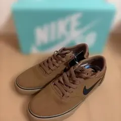 NIKE SB スニーカー ブラウン　24.5cm キャンバスのサムネイル