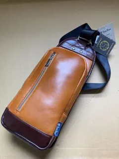 本革 ボディバッグ