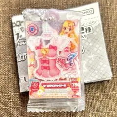 アイカツ　だれでもアイドル活動アクリルチャーム3 星宮いちご