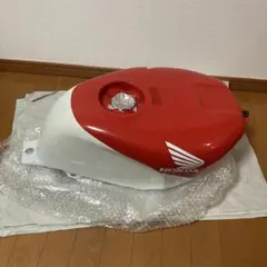 NC39 CB400SF CBXカラー 純正タンク - メルカリ