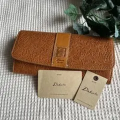 Dakota 長財布