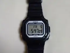 CASIO F-108WHC デジタル腕時計 ブラックのサムネイル