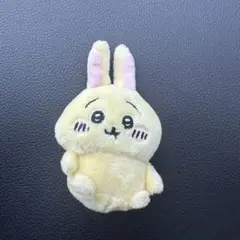 ちいかわ ガチャガチャ うさぎ お座りぬいぐるみ
