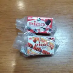 アイスミニチュアチャームコレクション ピノ　pino 2点セットおまけ付き