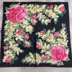 美品⭐︎Christian Dior 大判　シルク　スカーフ　花柄