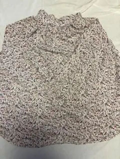 最終値下げ　花柄長袖ブラウス