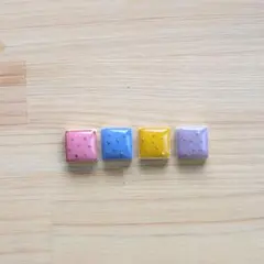 no.494　タイルピアス　イヤリング４個セット
