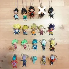 【値下げ】ドラゴンボール UDM キーホルダー　フィギュア 19個セット