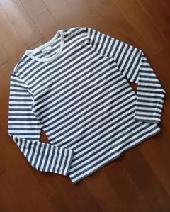 アニエスベーオム　細ピッチボーダーT ホワイト×グレー