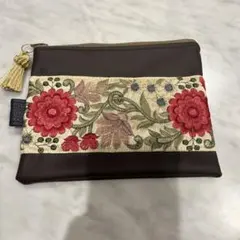 ⑦インド刺繍リボン　マルチポーチ