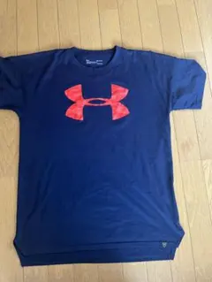 Under Armour ネイビー アンダーシャツ