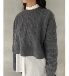 Mila Owen ウール混短丈ケーブルニットプルオーバー