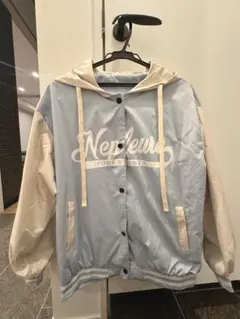 Item thumbnail for item 91cbedbb-6dbe-4d5b-a3d1-071b9f5b5146