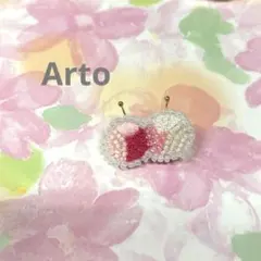 No.114 蝶々ブローチ