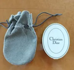 Chiristian Dior ノベルティコンパクトミラー　ディオール　拡大鏡付