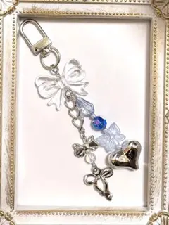 ハンドメイド ビーズキーホルダー ブルー