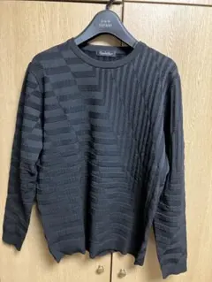 ほぼ新品　トルネードマート　アシンメトリーニット