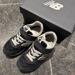 ニューバランス 996