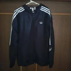 adidas 黒 ナイロンジャケット フード付き