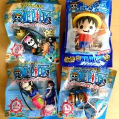 ★値下げ★ワンピース ストラップ4体 ルフィ ロビン ブルック チョッパー