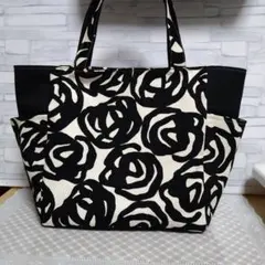 サイドポケット付きトートバッグ