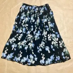 【エイチアントエム】花柄　フレアスカート ブラック　ウエスト全ゴム　総柄