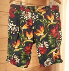 Supreme フローラル柄 ショートパンツ - メルカリ