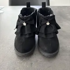 黒いフリルデザインブーツ 16.0