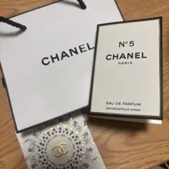 CHANEL N°5 Eau de Parfum 1.5ml サンプル