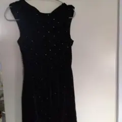 ✱美品✱ZARA 黒のベルベットノースリーブワンピース 7色ビジュ付き