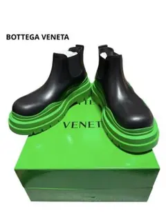Bottega Venetaパテントレザー（エナメル）製ペニーローファ（箱 