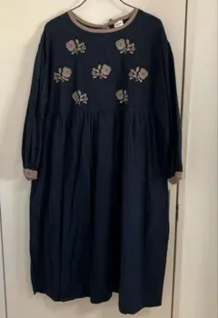 Samansa Mos2 ネイビー 刺繍ワンピース