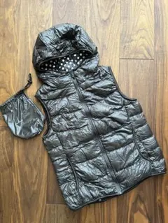 ユニクロ　ウルトラライトダウン　ベスト　S ブラウン　ドット