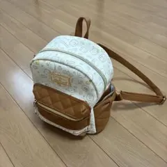 すみっコぐらしリュック　合皮 リボン付ミニDパック　ホワイトブラウン