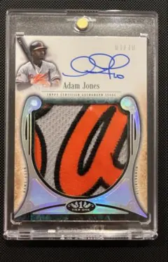 Topps Tier One Adam Jones 直筆サインカード 01/10