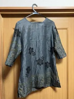 ✴︎七部丈花柄グレーチュニック/Mサイズ