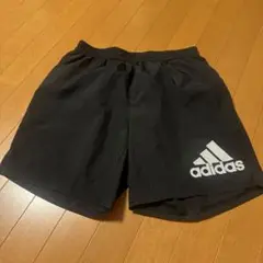 adidas AEROREADY 黒ショートパンツ