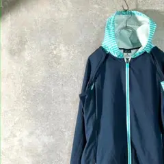 NIKEラッシュガード　2way ネイビー　ロゴ　フーディー　袖取り外し可