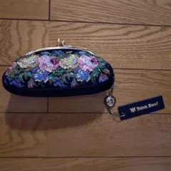 新品　Think Bee! ポーチ がま口 花柄 ビーズ装飾のサムネイル