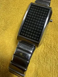 新品電池 稼動品 Pimp ピンプ 腕時計 LEDスクリーン アイアンマン 費用188円！TIMEX復刻版アイアンマンを自分で電池交換する方法｜腕時計