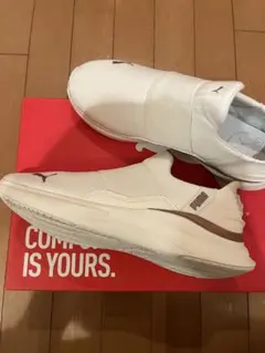 PUMA ホワイト スリッポン