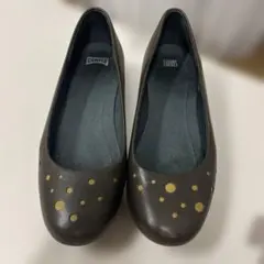 Camper Twins ダークブラウン パンプスのサムネイル
