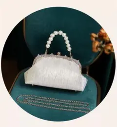 Item thumbnail for item e617bed8-35c7-455c-9ca0-07bb6452f7d3